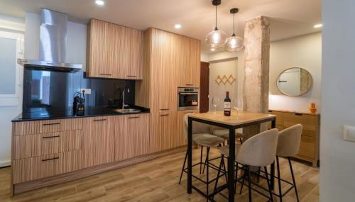 Málaga Chic Retreat - Photo 5, stove, toaster