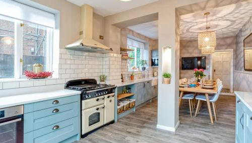 6BR Luxury Beach House Hot Tub & Sea Views - Foto 5