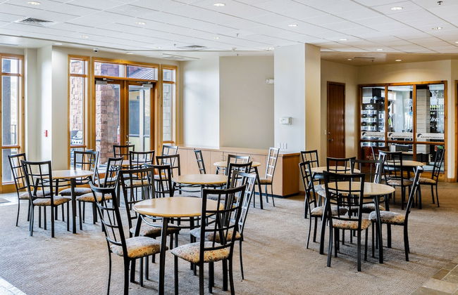 Lake View Ski Chalet - Photo 23