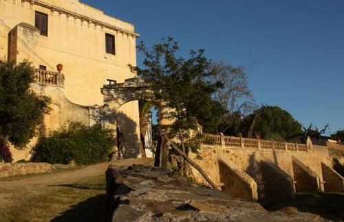 Can Rovira - Stunning Neoclassical Mansion, Just 20 min drive from Barcelona City Center, Ideal for groups and families - Foto 57