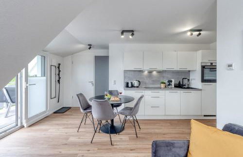 Iller Homes - 5 x Moderne Fewos je 1bis2 oder 1bis4 Pers mit Küche u Balkon - Parkplätze vorhanden - Foto 51