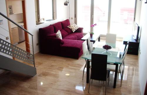 LUJOSO ATICO-DUPLEX FRENTE AL MAR - Photo 11