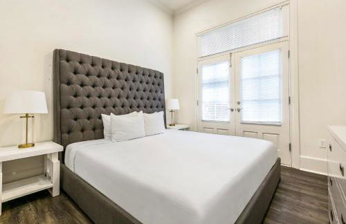 1 and 2 BR Private Condos Steps Away From French Quarter - Foto 20