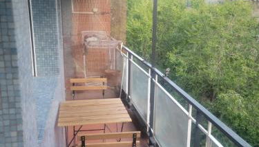 250m Chamartin, 250m plaza castilla, 3 stops Bernabeu - Photo 4