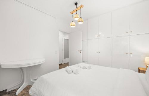 Boho Coastal Retreat with Jacuzzi, 1 min to Beach - Foto 31