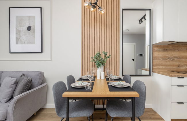 Coast Apartment With Terrace by Renters - Photo 34