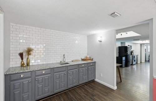 Modern & Chic 4BD,2BA - Pool, Hot Tub, BBQ Grill - Foto 10