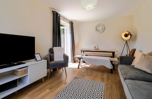 Modern & comfy 4 bedrooms Corby house free parking - Foto 22