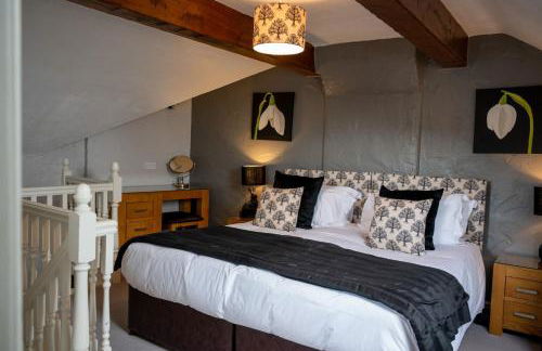 Gill Cottage, Castle Carrock, characterful cottage for romantic break with hot tub and 2 dogs welcome - Foto 9