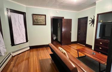 Holyoke House Oasis - Fast Wifi, Spacious, Quiet Neighborhood - Foto 15