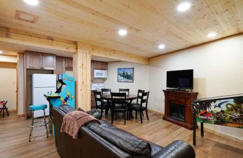 Beartooth Lodge with Hot Tub and Stuart Falls Views - Foto 46