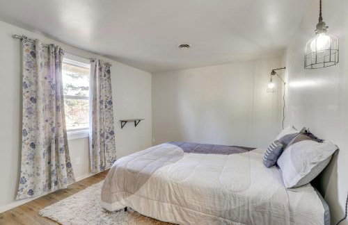 Chic Farmhouse, 3Mi to Lake-Pet Friendly & Golfing - Foto 12