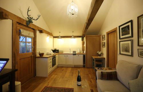 Rushmoor Retreat, Cosy with Outdoor Pizza Oven - Photo 47