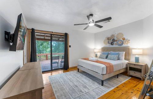 Pickleball & mini-golf, Pool/Spa, Epic Gameroom! - Photo 21