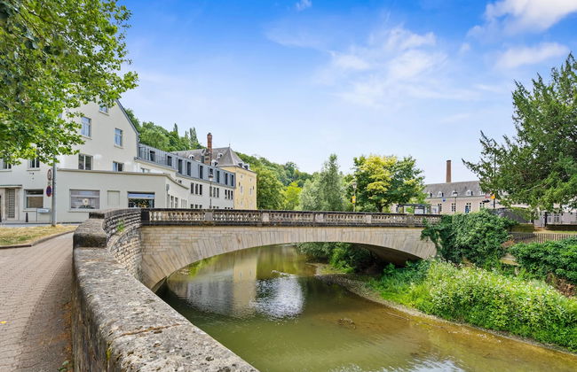 Clausen Charm Contemporary Retreat ID210 - Photo 32