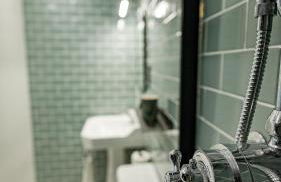 Burlington Mansions - Stunning Coastal Apartment - Photo 26