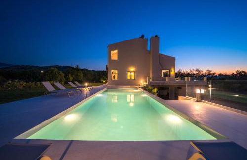 Villa Florentina at Chania Suburbs With Private Pool and BBQ - Photo 8