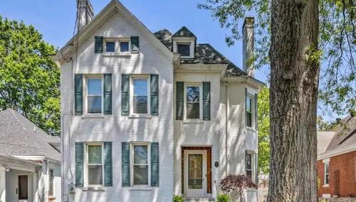 Second Street's Queen Ann - Foto 1