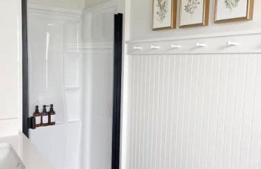 Remodeled 4BR 2BA Steps from Georgetown Square - Foto 18