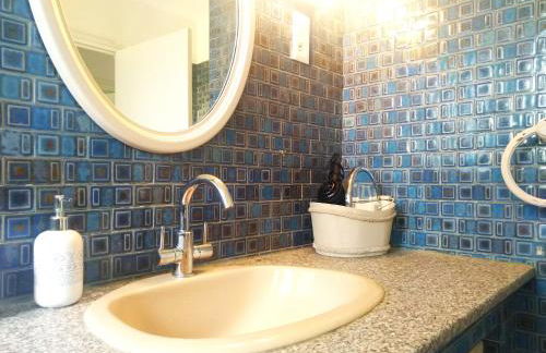 L'échappée du Canal - Piscine - Cheminée - Clim - Parking privé gratuit - 8 personnes - 3 chambres - Parc - Foto 31