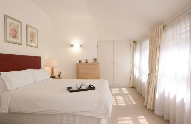 Oakwood Apartments Bow Lane - Photo 4