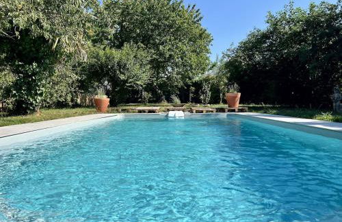 Dreams of Alaric Maison de charme avec piscine aux pieds des Pyrénées Ideal base cyclists exploring legendary climbs - Foto 13