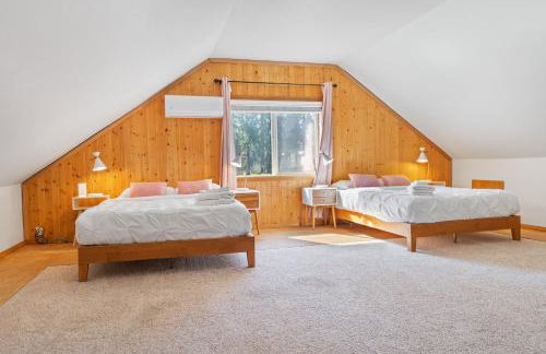 Riverfront w Cedar Hottub, Sauna, Movie Theatre - Photo 57