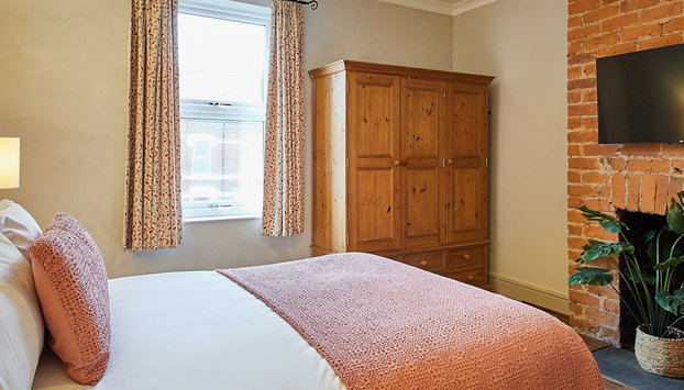 Host Stay Emerald Beach House - Foto 3, Habitación