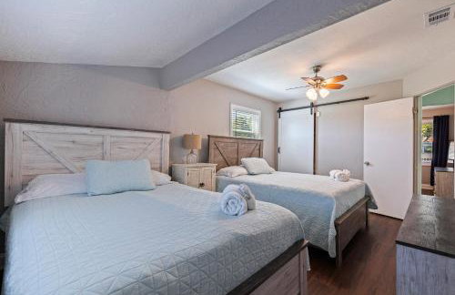 Stylish St Pete Vacation Home w/ Private Pool! - Photo 18
