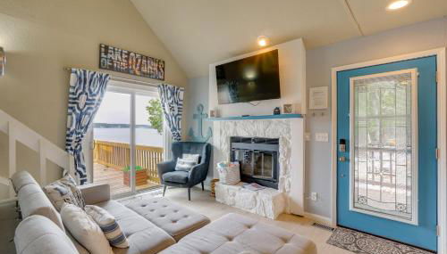 Lakefront Ozarks Home Deck and Boat Dock! - Foto 1