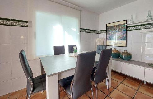 2 Bedroom Stunning Home In Almazora - Foto 5