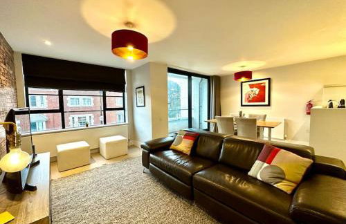 Beautiful New 2 Bedroom Apartment - Next to the Beach - Great Location - FREE Parking - Fast WiFi - Smart TV - sleeps up to 4! Close to Purbeck, Corfe Castle, Sandbanks, Poole & Bournemouth - Foto 22