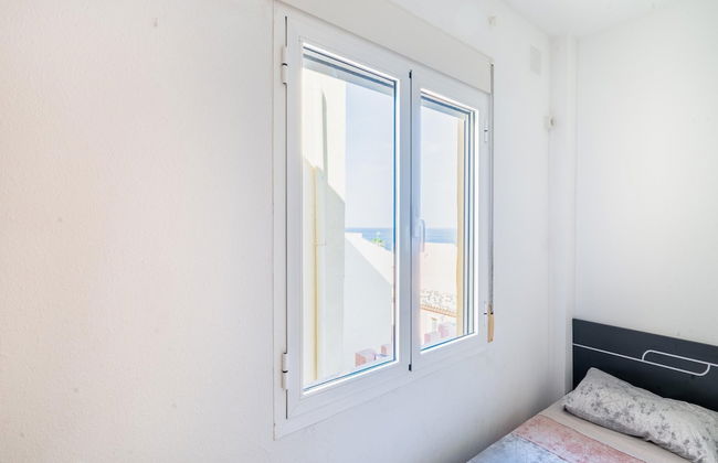 Apartment Near the Beach With sea Views - Photo 4