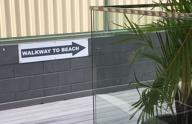 Burleigh Palms Holiday Apartments - Photo 35