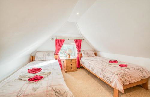 Stag Cottage New Forest Romantic Hideaway - Photo 10