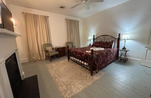 "Madison Manor I" by the River, Hot Tub, Downtown - Foto 12