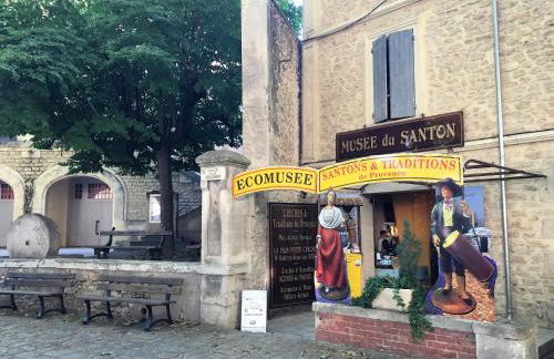 Séjour Authentique et provençal - Foto 5