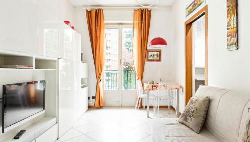 GuestHost - San Siro Stadium Garden Flat - Foto 1