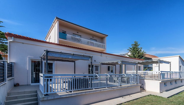 Stay Split Bay - Photo 2, Primary image