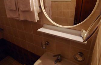 To Spiti tis Pareas - Foto 13