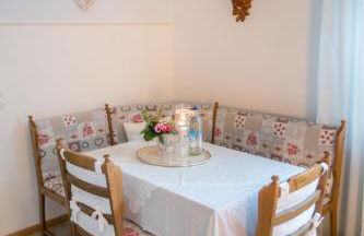 Ferienwohnung Landhaus Swisttal - In der Nähe Phantasialand Brühl und Palmenparadies Therme Euskirchen - Foto 11