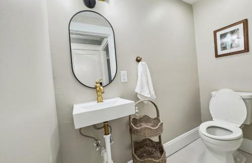 Cozy Urban Farmhouse 3bd1andhalfbth - Foto 22