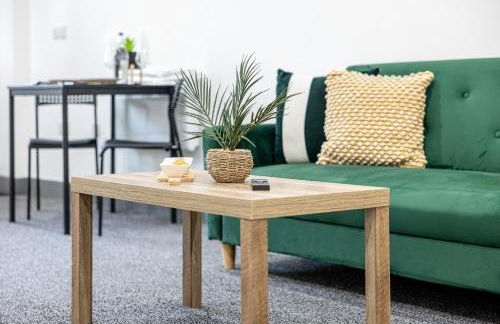 ROOMS NEAR ME - All amenities, private access entire place, kitchen & washroom, smart tv, parking nearby - Foto 6