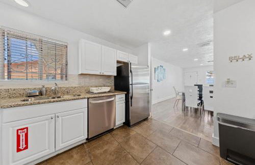 Vegas Getaway: Central 1 story, Private Pool, Game Room - Foto 12