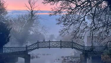 Finest Retreats - The Potting Shed at Island Hall - Foto 4, Garden, Garden view