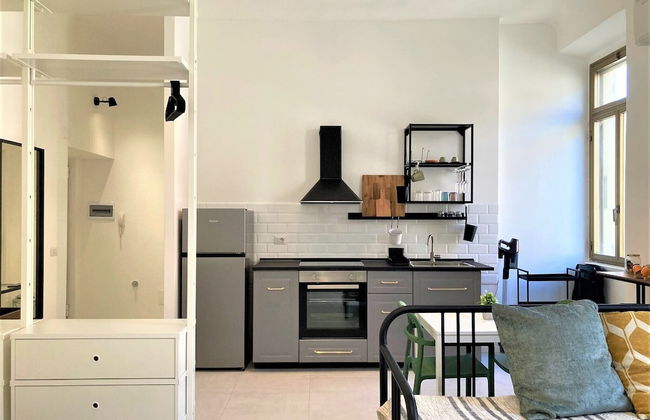 Contemporary studio- Ornato 13 - Foto 12