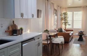 Stay at The Oak - Downtown New Braunfels Getaway - Foto 7