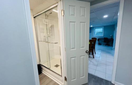 Private 1st Floor Unit near Balt City and John Hopkin - Foto 10