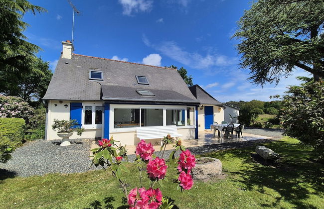 Holiday Home in Plourivo Near Goelo Coast - Foto 2