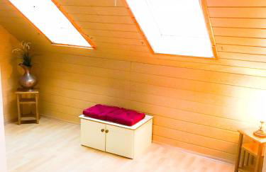 "Casa20200" 2 x Apartments je 150qm für Business, Familien, Gruppen, Handwerker 15min von BERLIN, Erdbeerhof, Outlet B5, 5min vom See Falkensee !! 2 Apartment each 150qm for BUSINESS , FAMILIES 15min from BERLIN!! - Foto 54